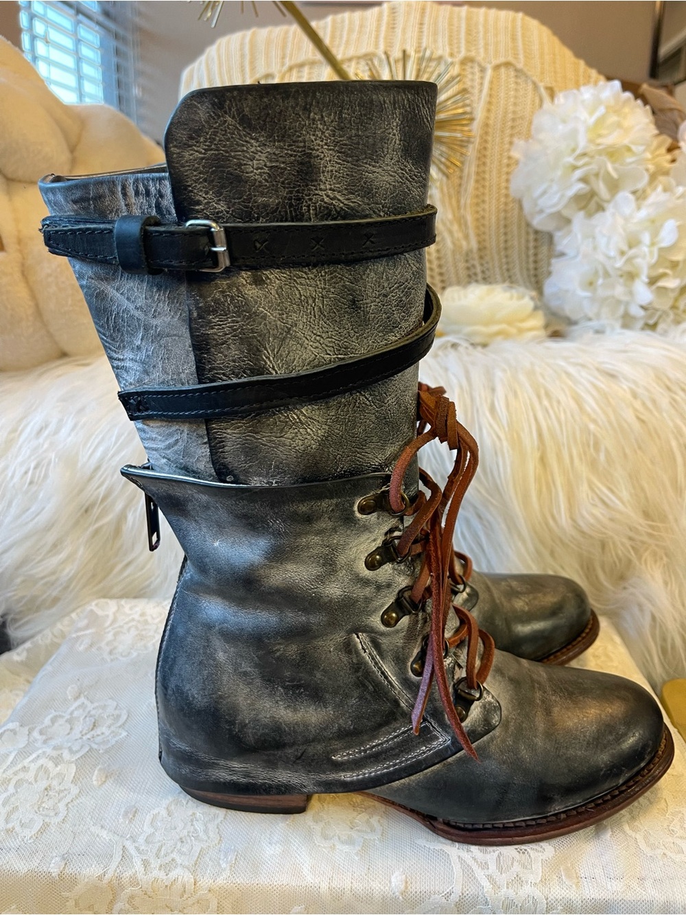 Freebird by Steven EUC “Ravi” Mid-Calf Boots in Ice Colorway MSRP$350 - Picture 8 of 10